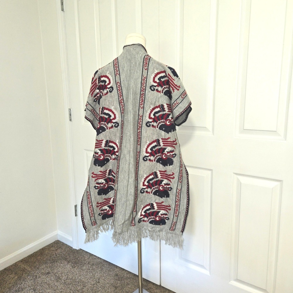 Unbranded Cuauhtemoc Aztec Poncho Unisex OS Grey Red Navy Knit Fringe Wrap - Picture 3 of 5